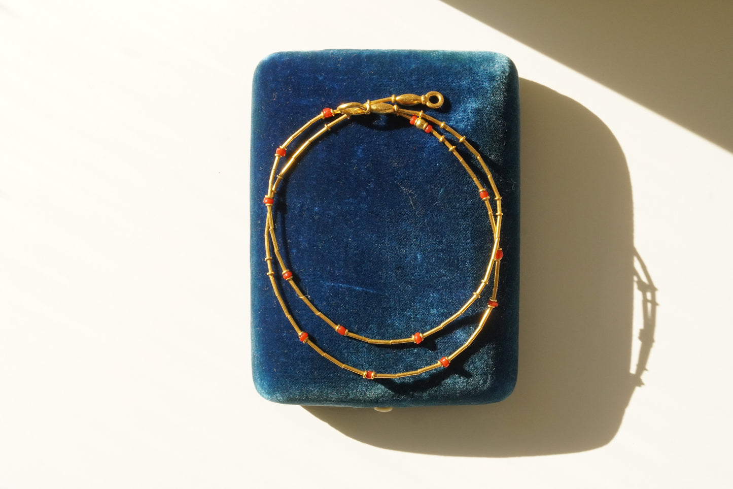 GOLD BEAD CHAIN